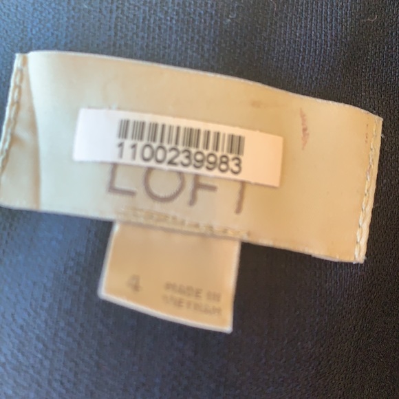 Ann Taylor Loft blue full length blazer. Summer wardrobe staple! - Picture 6 of 7